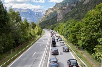 Berne s’oppose à la taxation des voitures des frontaliers